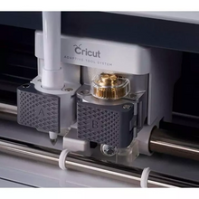 Cargar imagen en el visor de la galería, Paquete Cricut + Vinil