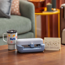 Cargar imagen en el visor de la galería, Paquete Cricut Joy 2 - Essential Azul