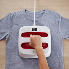 Cargar imagen en el visor de la galería, Plancha de Calor Easypress 2 Cricut Color Frambuesa
