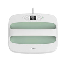 Cargar imagen en el visor de la galería, Plancha de Calor Easypress 2 Cricut 12&quot; x 10&quot;
