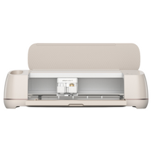 Cargar imagen en el visor de la galería, Cricut Maker 4
