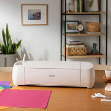 Cargar imagen en el visor de la galería, Cricut Explore 4
