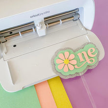 Cargar imagen en el visor de la galería, Cricut: inspírate, corta y crea - Taller online
